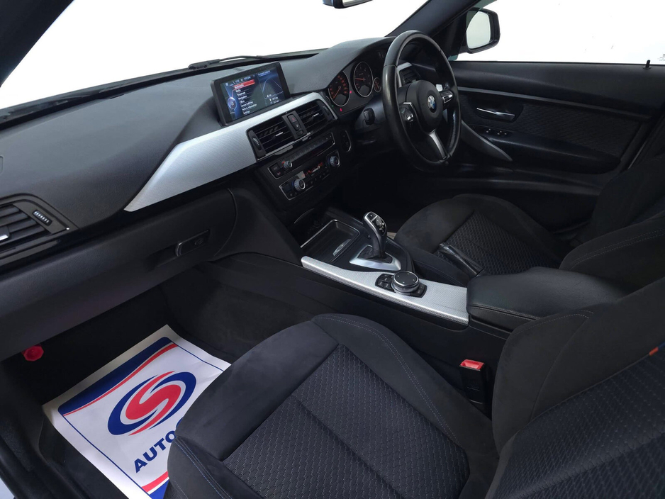 2015 BMW 3 Series 118d Sport €18,950