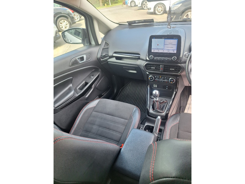 2020 Ford Ecosport - image 8
