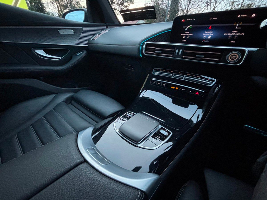 2022 Mercedes-Benz EQC PREMIUM AMG LINE 400 4MATIC SUNROOF €37,995