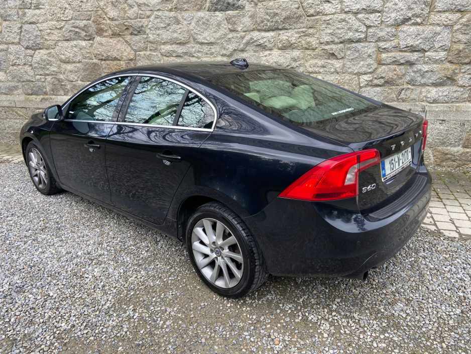 2015 Volvo S60 - image 5