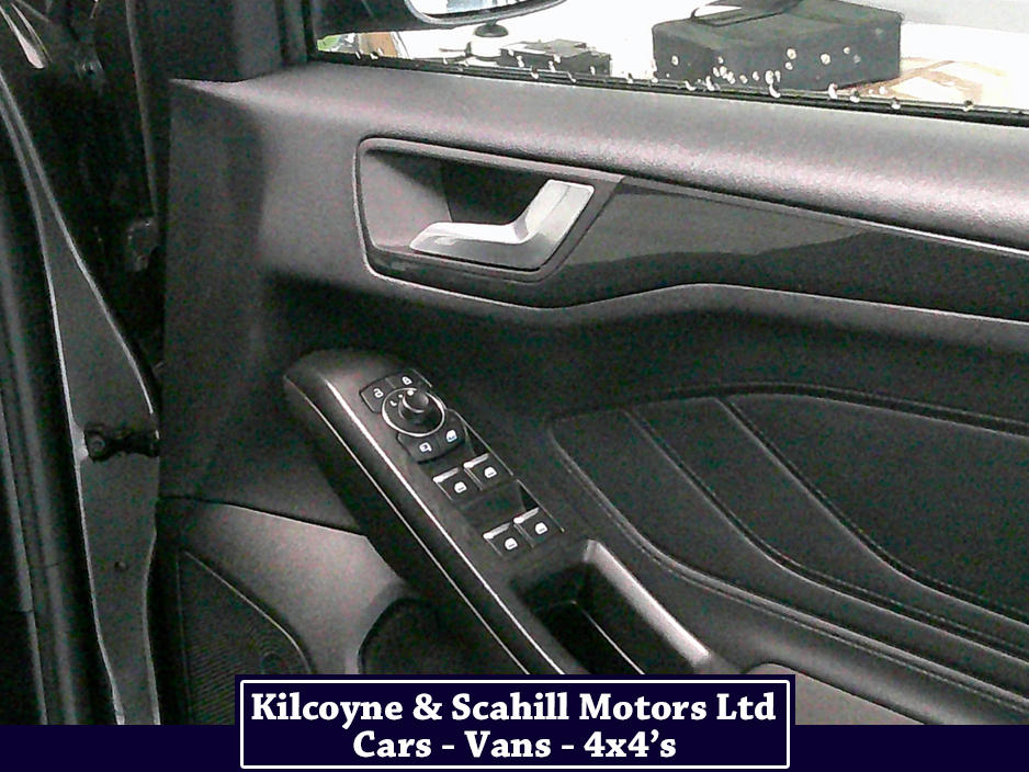 2021 Ford Focus ST-LINE TDCI