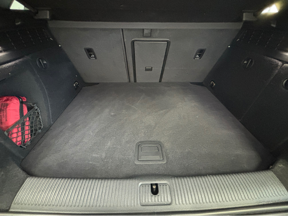 2016 Audi RS3 - image 9