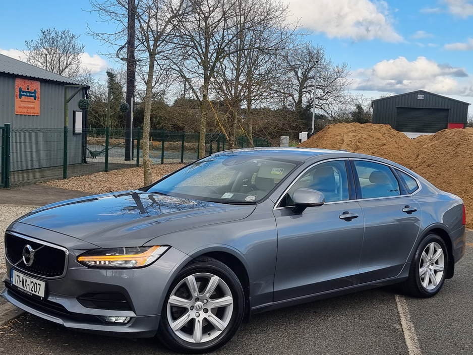 2017 Volvo S90 - image 11