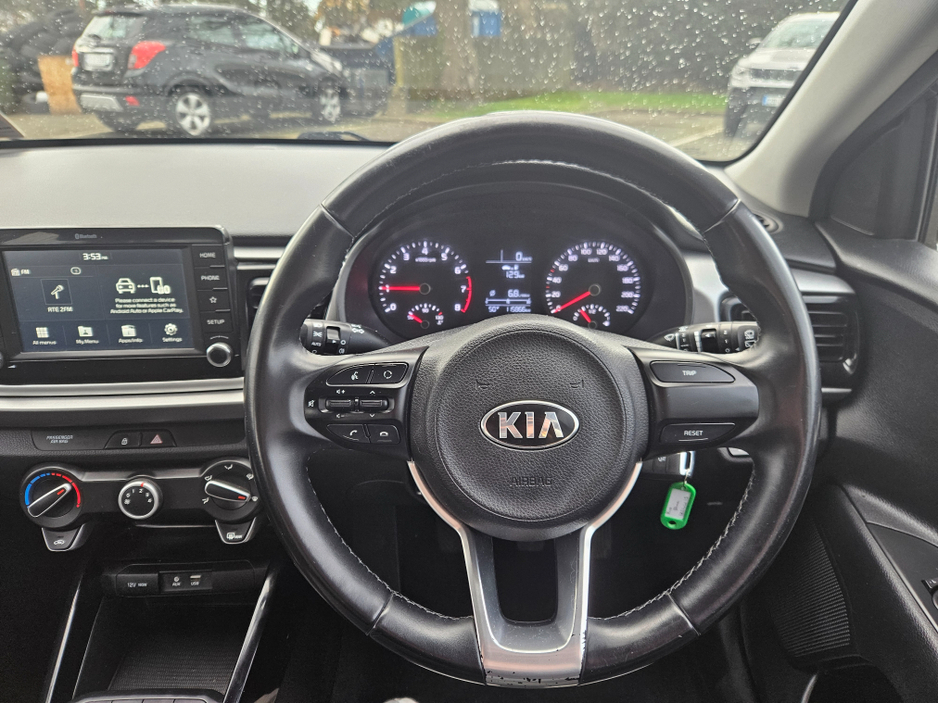 2018 Kia Rio - image 4