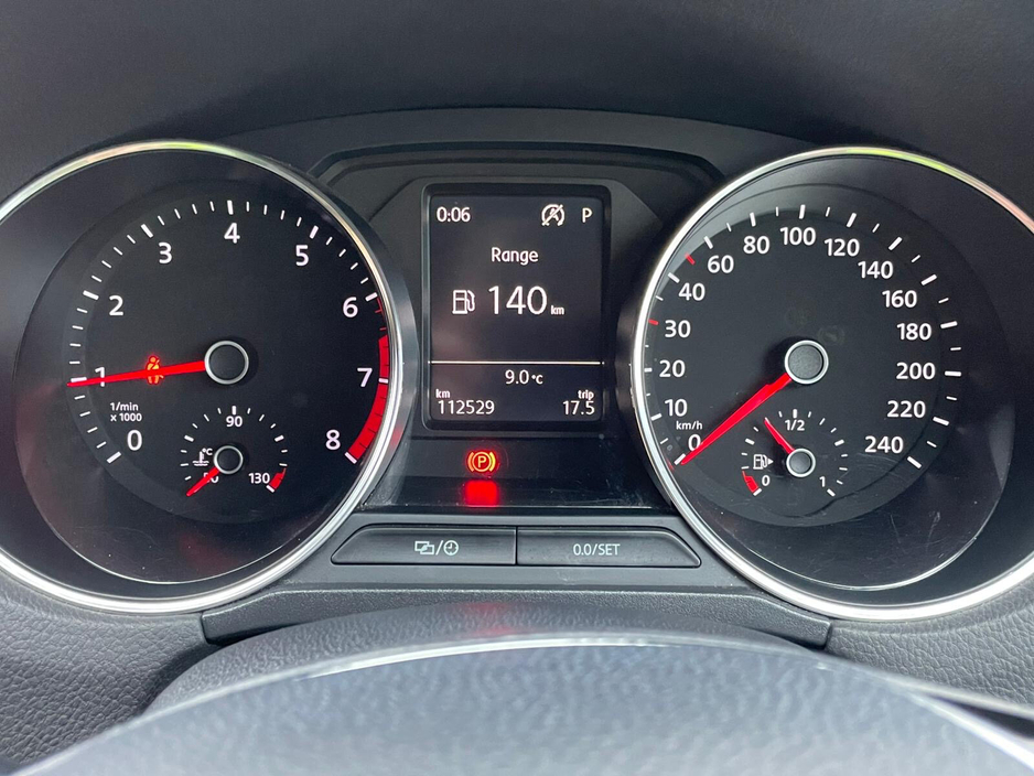 2017 Volkswagen Polo  €13,950