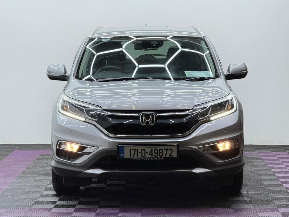2017 Honda CR-V - image 2