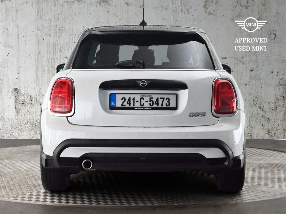 2024 MINI Hatch 5-Door Cooper Exclusive €35,900