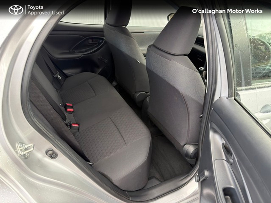 2022 Toyota Yaris 1.0 LUNA 4DR €21,950