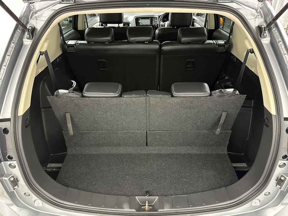 2016 Mitsubishi Outlander 2.2 Diesel Automatic 4x4 7 Seater €16,400