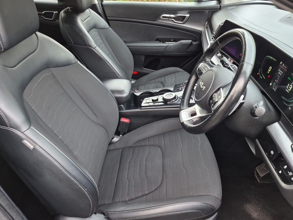 2023 Kia Sportage - image 13