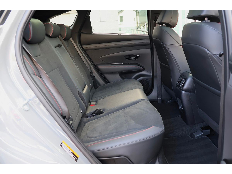 2025 Hyundai Tucson - image 17