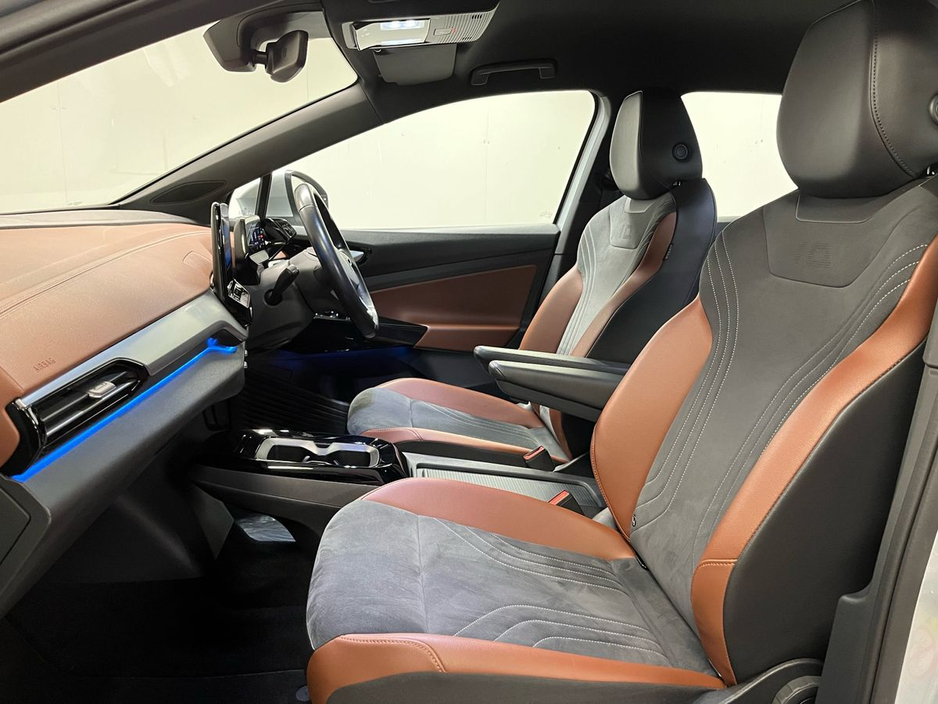 2021 Volkswagen ID.4 - image 18