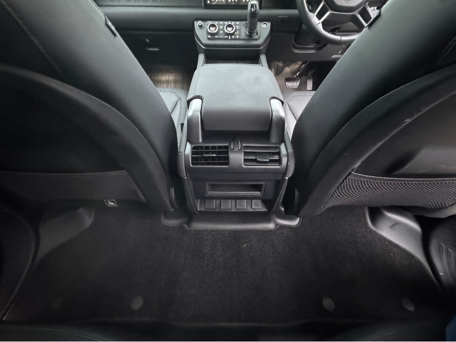 2023 Land Rover Defender 110 P400e X-DYNANIC AUTO URBAN==HUGE SPEC== €84,950