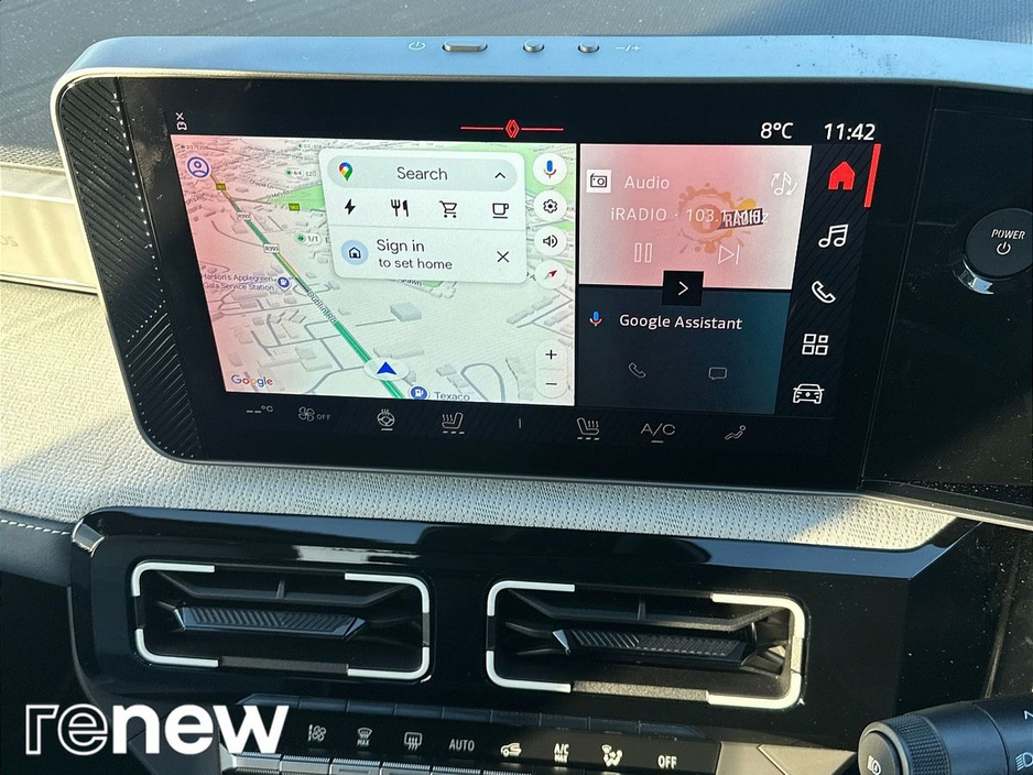 2026 Renault 5 Roland Garros 52kWh 150hp