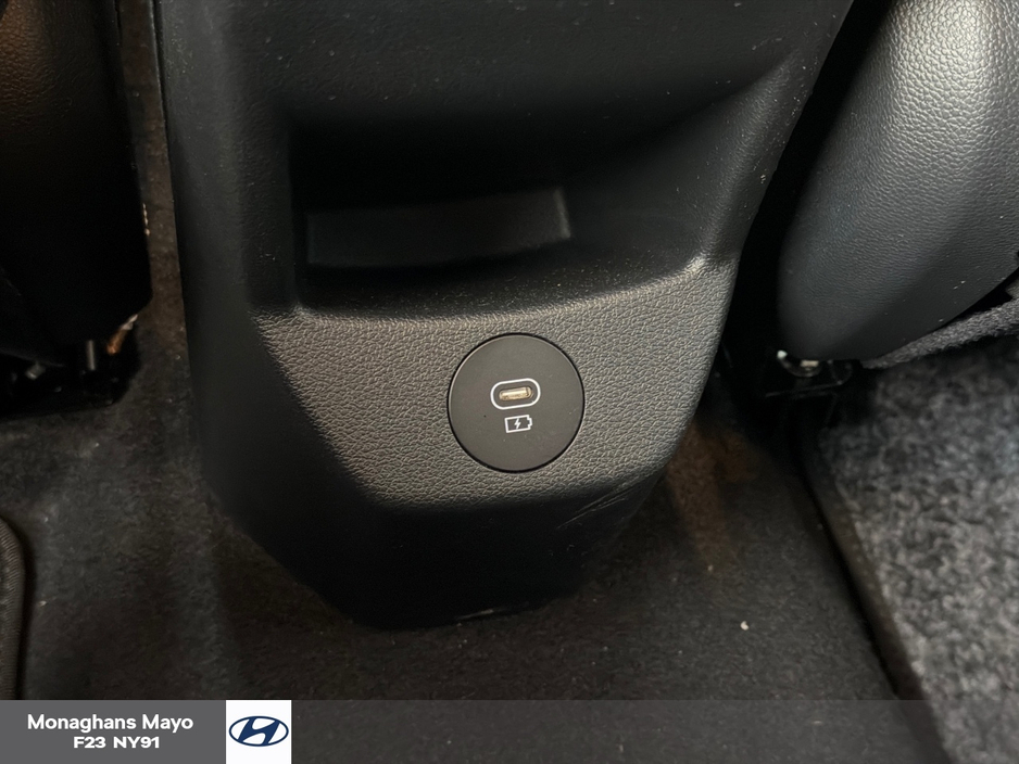 2025 Hyundai Bayon - image 23