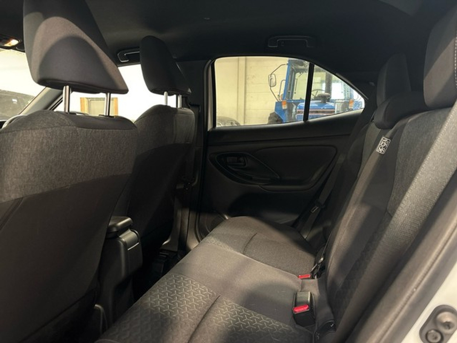 2023 Toyota Yaris Cross LUNA SPORT HYBRID AUTO €29,950