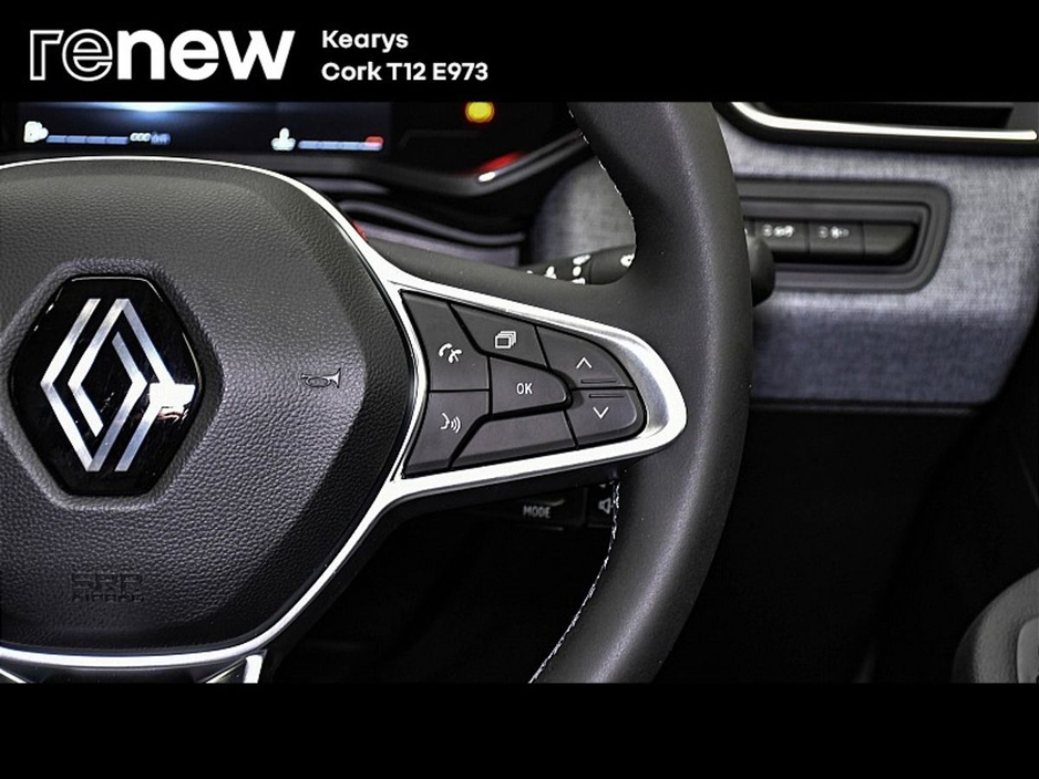 2025 Renault Clio - image 16