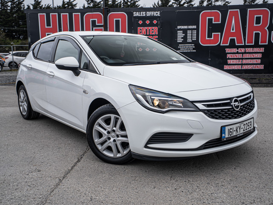 2016 Opel Astra - image 5