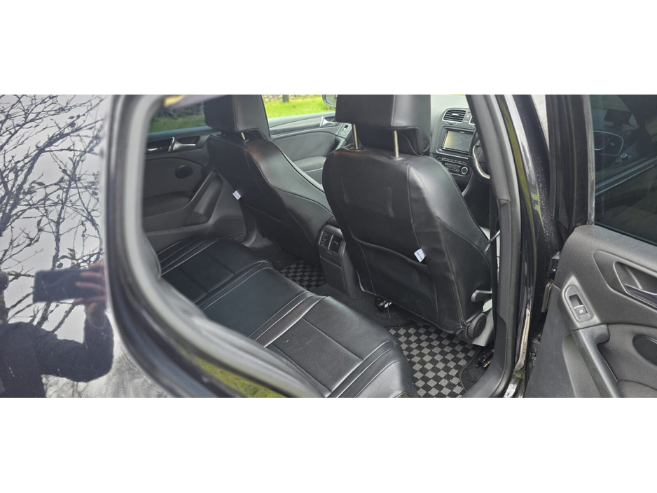 2010 Volkswagen Golf  €11,950