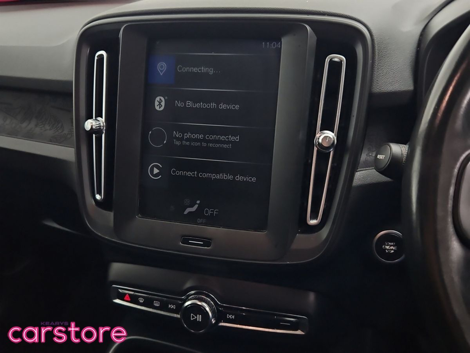 2019 Volvo XC40 - image 21