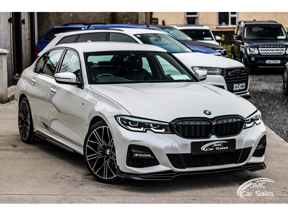 2020 BMW 3 Series - image 4