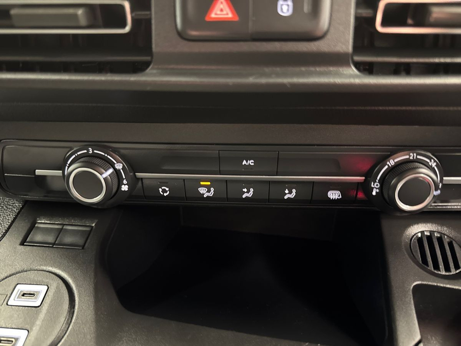 2025 Peugeot Partner - image 17