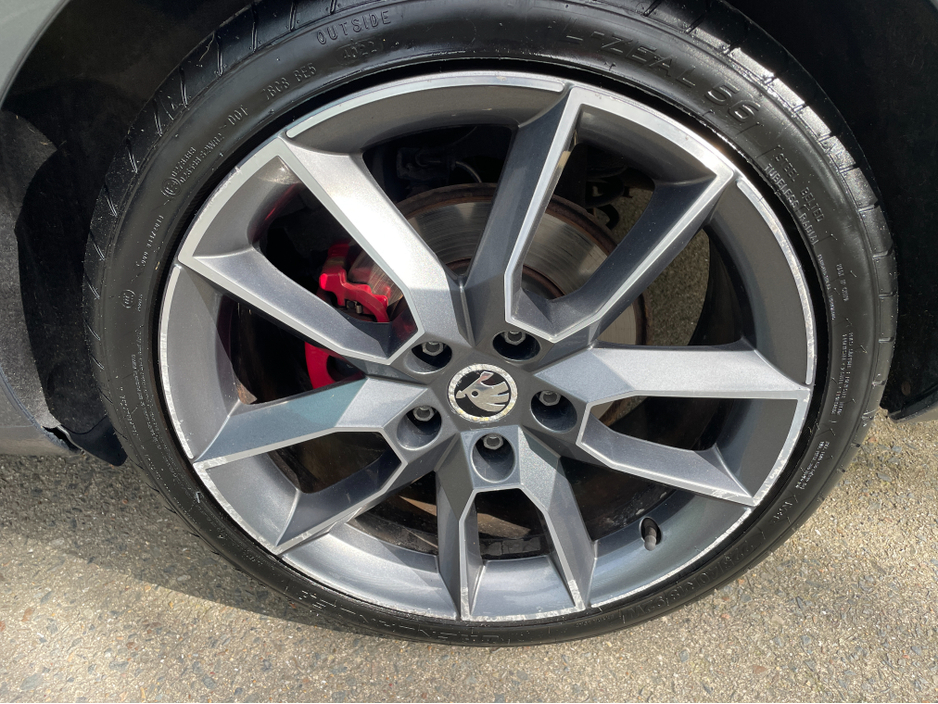 2016 Skoda Octavia - image 15