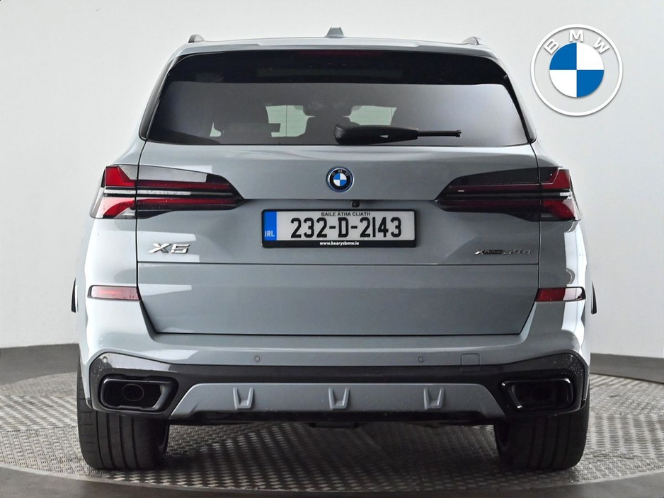 2023 BMW X5 - image 14