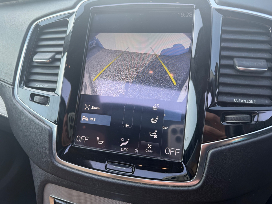 2016 Volvo XC90 - image 23