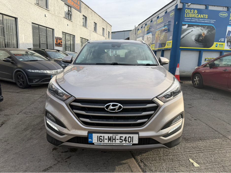 2016 Hyundai Tucson - image 6