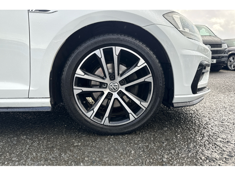 2019 Volkswagen Golf R-LINE TDI S-A DSG €22,950