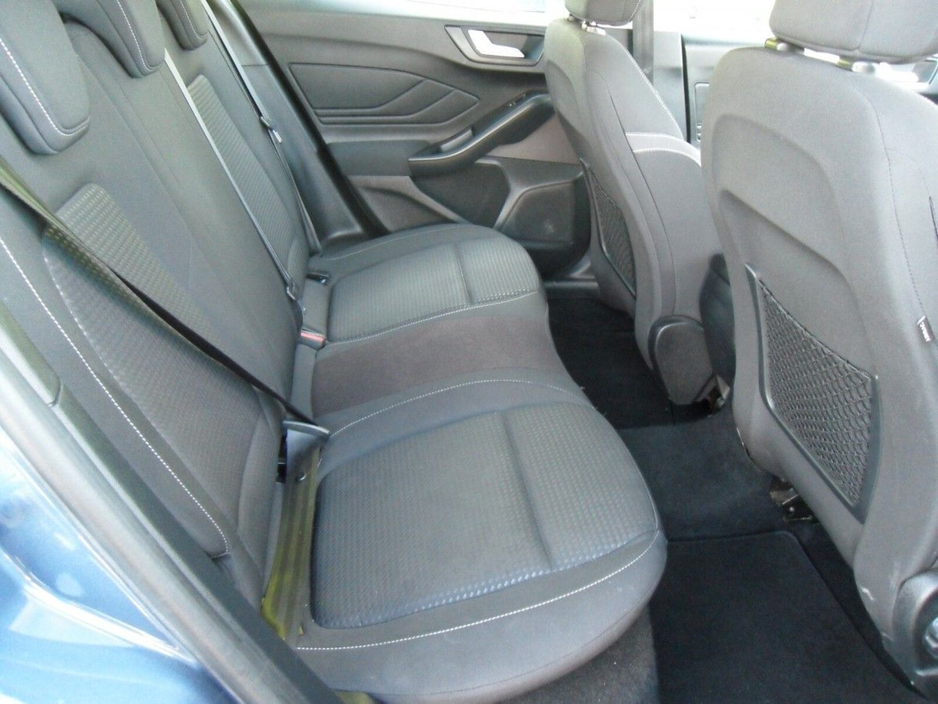 2020 Ford Focus - image 10