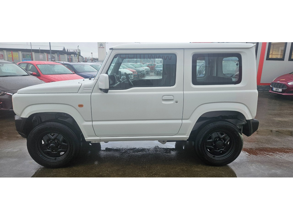 2024 Suzuki Jimny - image 13