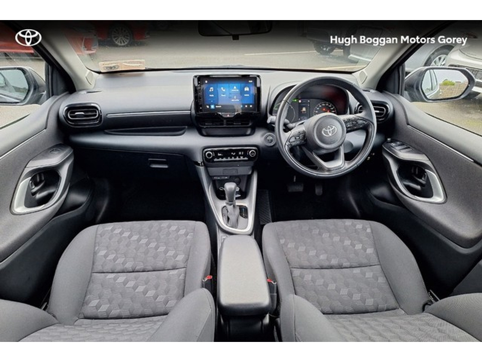 2024 Toyota Yaris HYBRID 115 LUNA €26,950