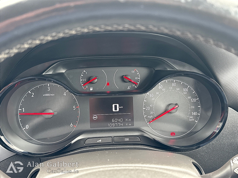 2018 Opel Crossland X - image 15