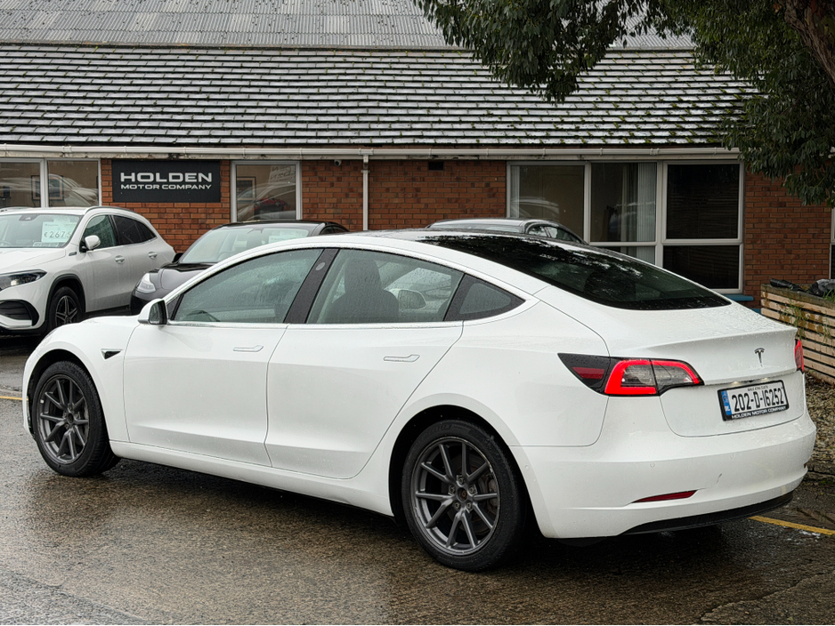 2020 Tesla Model 3 STANDARD RANGE + RWD..PANORAMIC ROOF €18,900