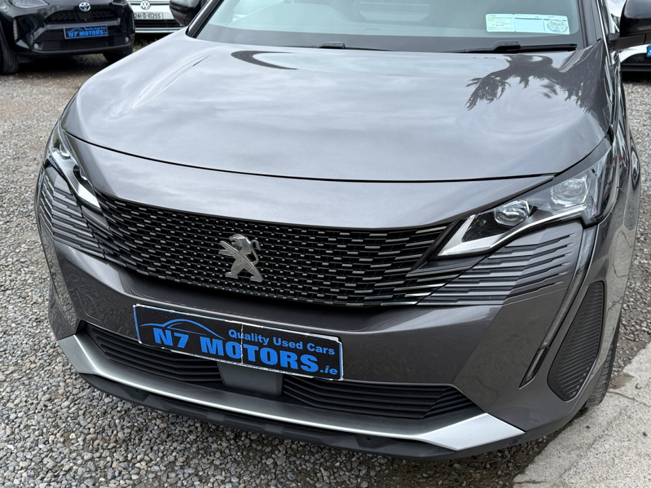 2021 Peugeot 3008 - image 11