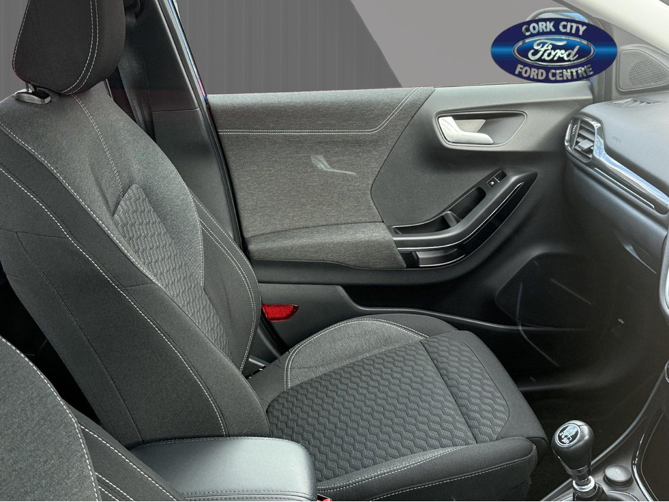 2024 Ford Puma - image 5