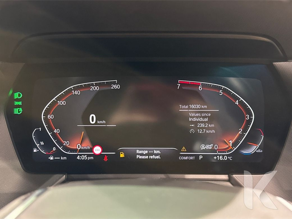 2023 BMW 1 Series - image 20