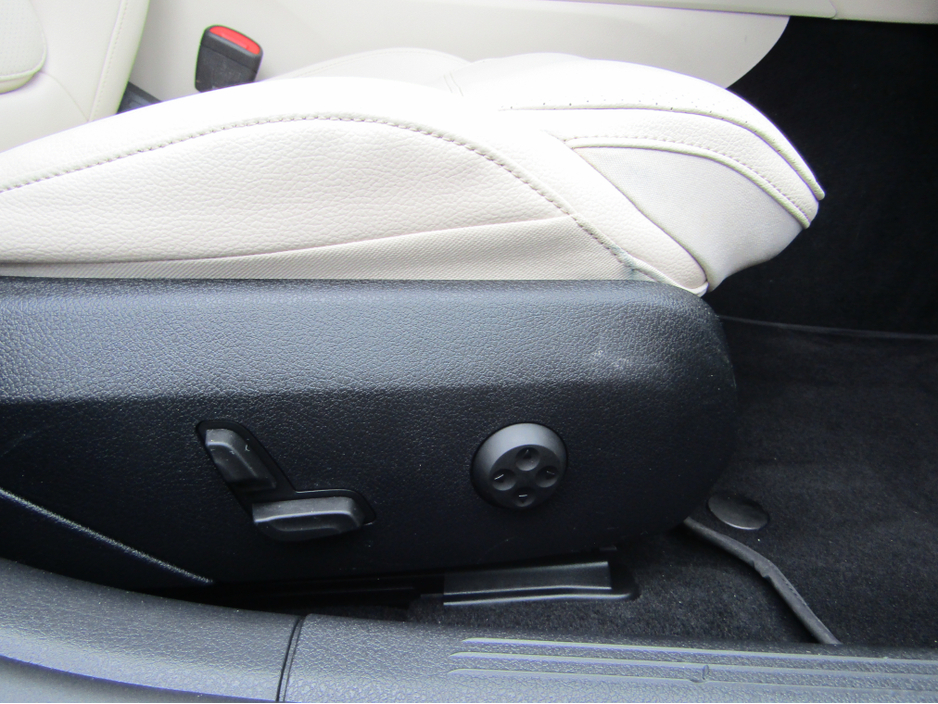 2022 Mercedes-Benz C Class - image 8