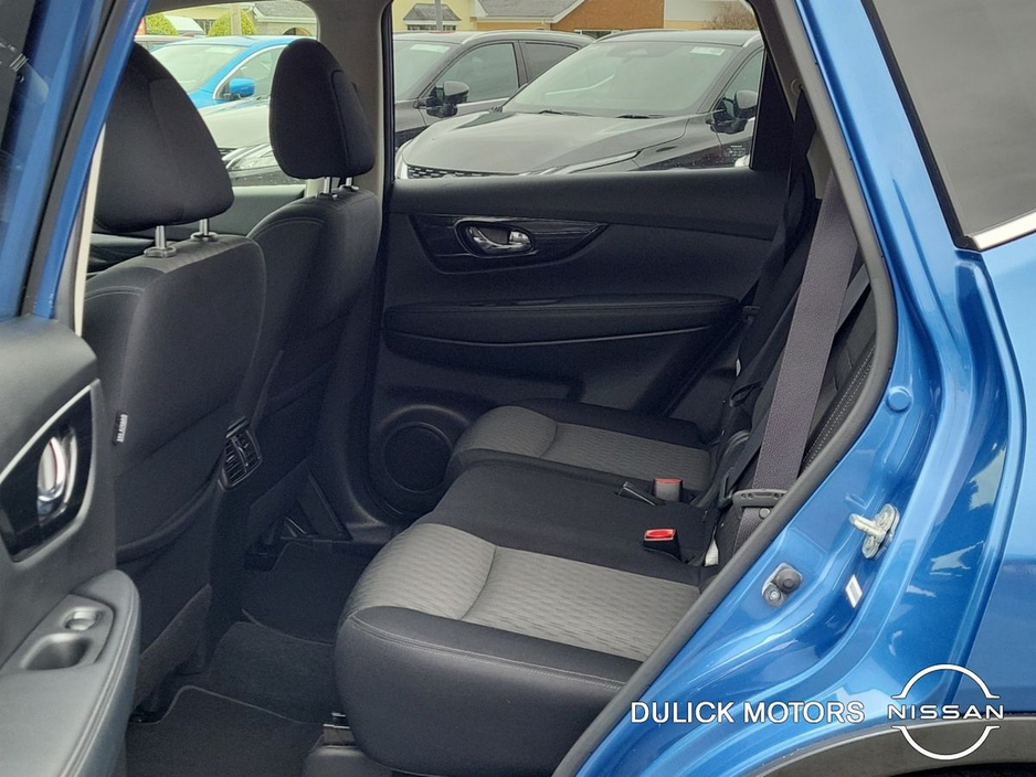 2020 Nissan X-Trail - image 12