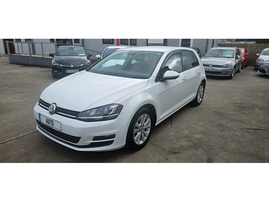 2016 Volkswagen Golf - image 13