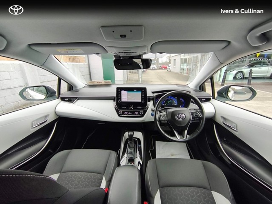 2020 Toyota Corolla - image 6