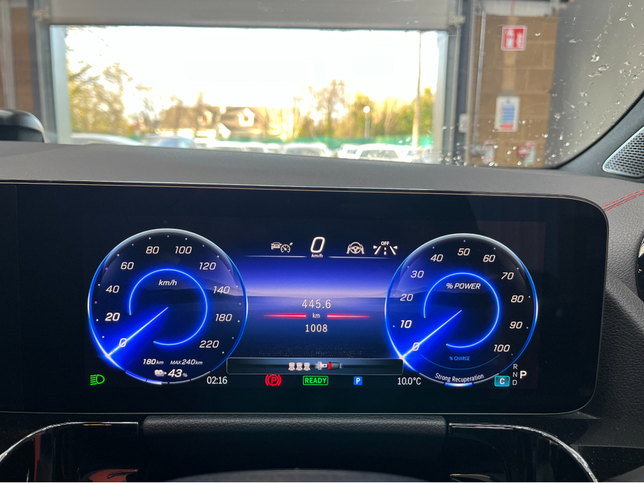 2024 Mercedes-Benz EQA - image 24