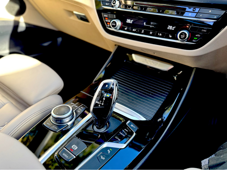 2018 BMW X3 - image 12