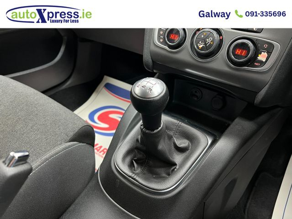 2016 Citroen C4 Bluehdi100 Flair €9,495