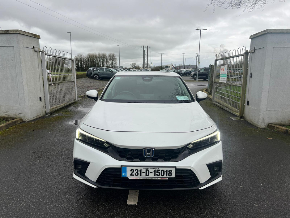 2023 Honda Civic - image 2