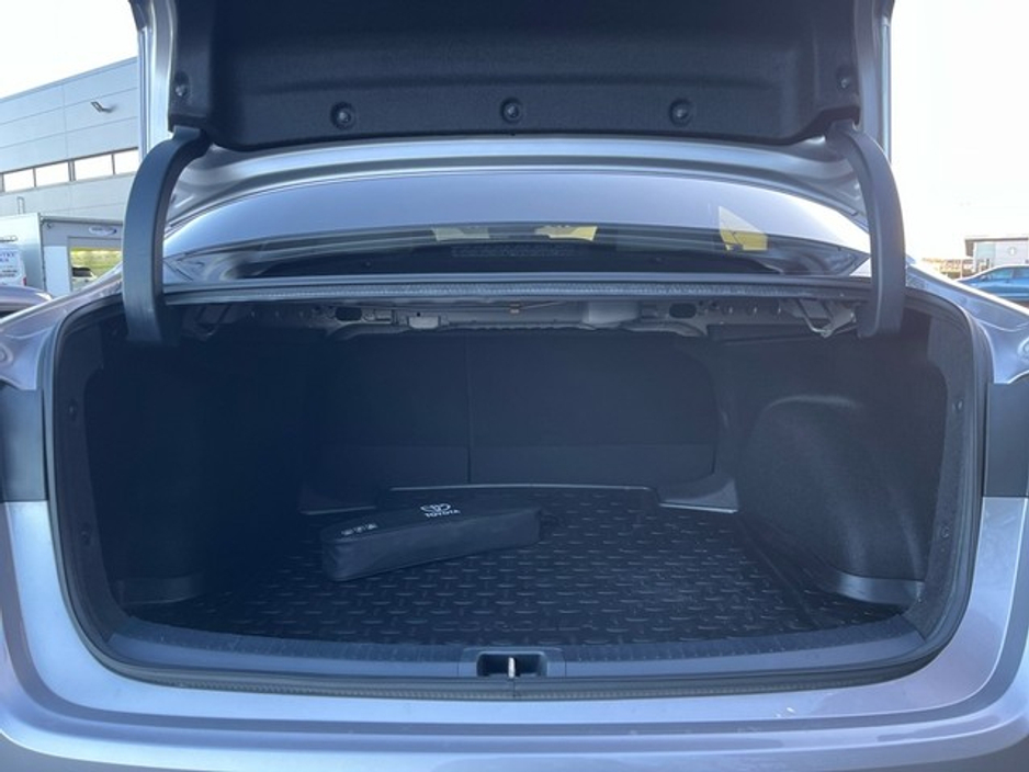 2021 Toyota Corolla LUNA SPORT 4DR SALOON AUTO €23,950