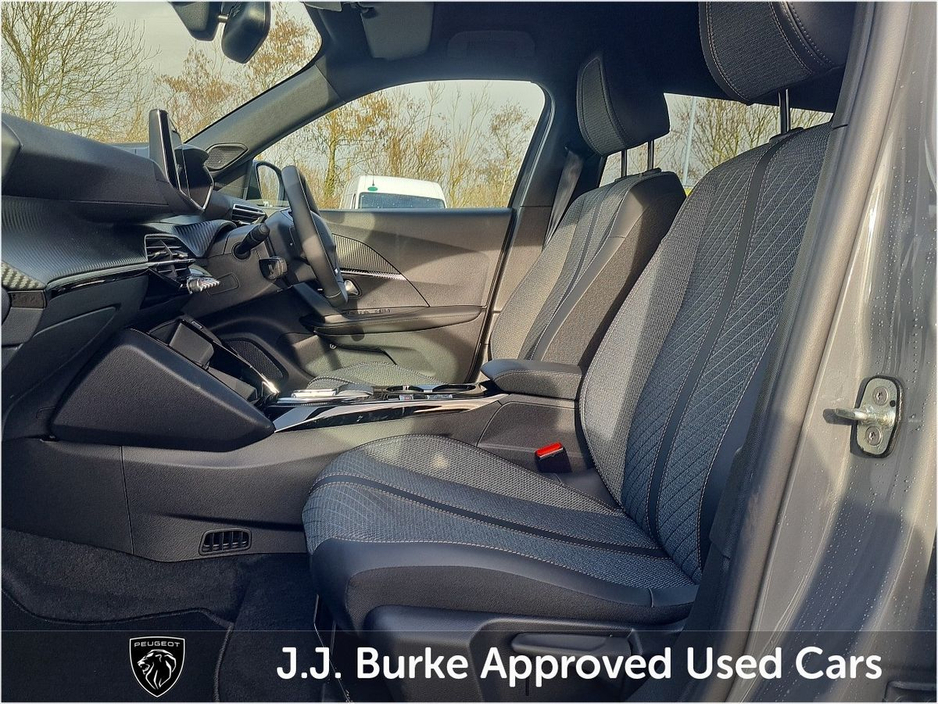 2026 Peugeot 2008 HYBRID 110BHP e-DCS6 Allure