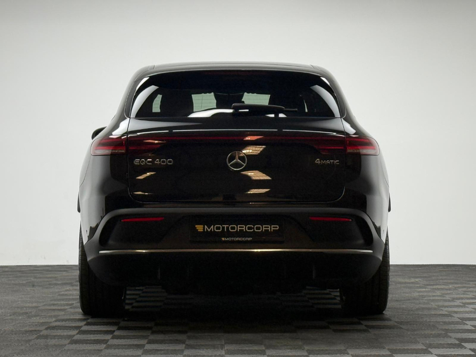 2022 Mercedes-Benz EQC 400 AMG LINE 4MATIC €32,990
